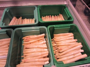 Spargel in the supermarket 